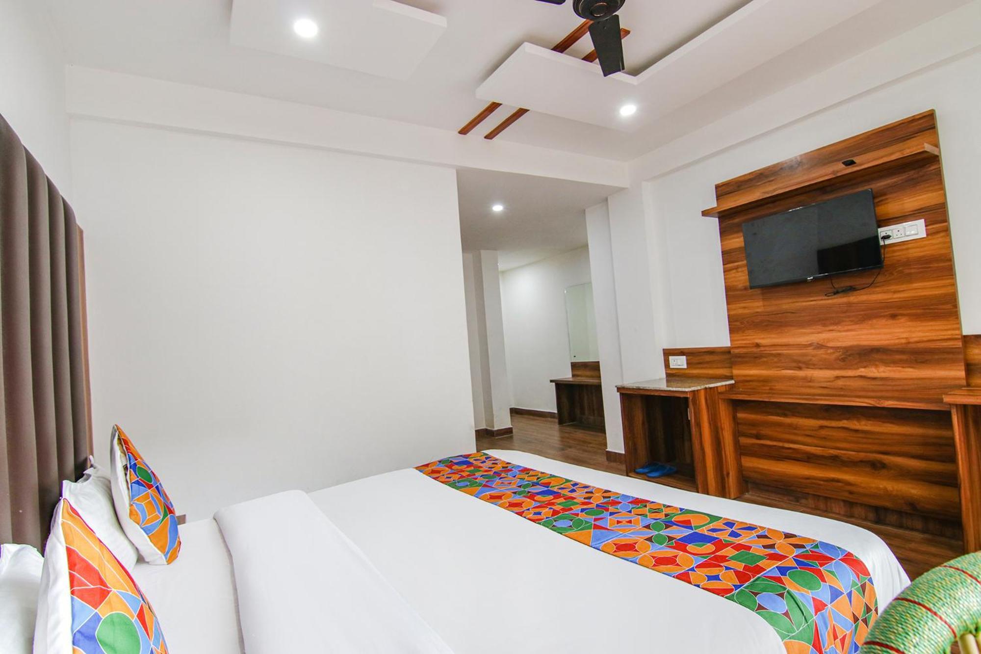 Fabhotel Ayana Inn Дармсала Екстер'єр фото